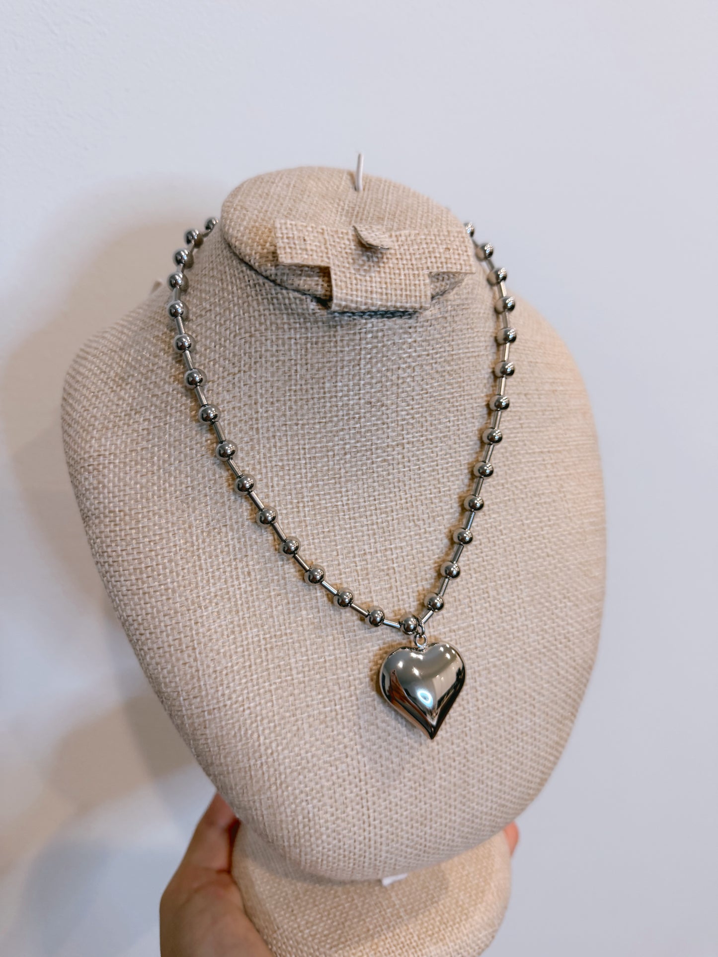 The Lucy Necklace